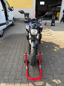 YAMAHA MT07 - 5