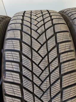 Zimné Matador NORDICCA 235/40 R19 DOT2024 - 5