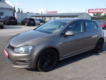 VW Golf - 5