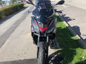 APRILIA SR GT 125 ABS E5 REPLICA - zľava 600 € - 5