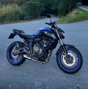 Yamaha MT07 - 5