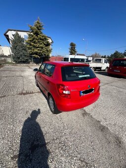 Skoda Fabia 2 - 5