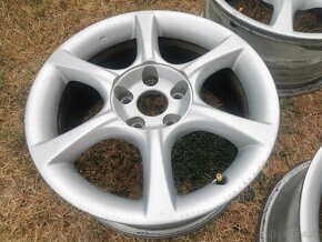 Skyline GTT 5x114,3 r17 - 5