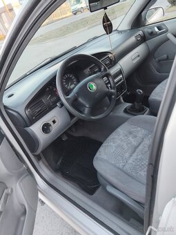 Predam škoda oktavia 1.6 benzin - 5