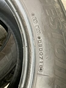 Zimné pneu 2 ks 235/60R16 Viem aj prezuť - 5