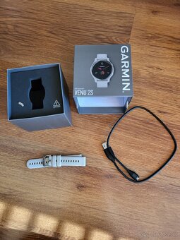 Garmin Venu 2S Silver/Gray - 5