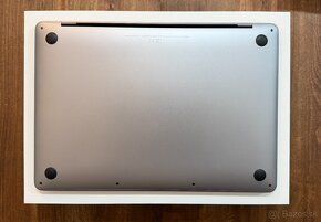 MacBook Pro M1 256GB 16GB RAM - 5