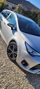 Toyota Avensis 2.0 D4D rv 2016  120000 km - 5