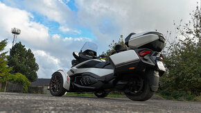 CAN-AM SPYDER RT SEA-TO-SKY 2024 - 5