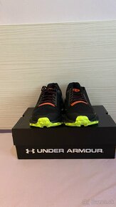 Under Armour HOVR Machina Storm Off Road - 5