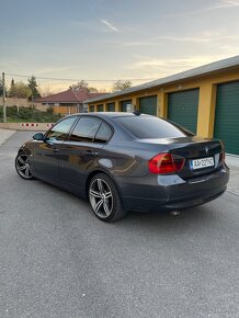 BMW E90 320d 120kw - 5