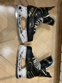 Hokejové korčule CCM Super Tacks - 5