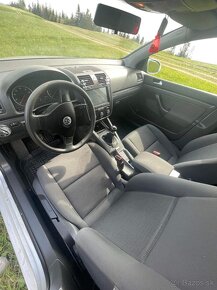 Predám vw golf 5 - 5