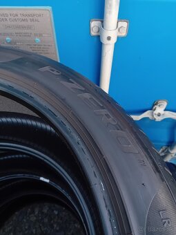 4+1gratis Zánovné letné pneu 275/40R22 - 5