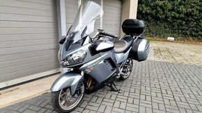 Kawasaki GTR 1400 2008 - 5