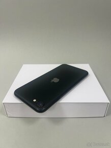 Apple iPhone 8 64GB Black - 5