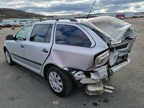 ROZPREDAM SKODA OCTAVIA 2 facelift na diely EU VERZIA - 5