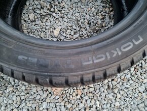 Zim.pneu NOKIAN 255/45R18 - 5