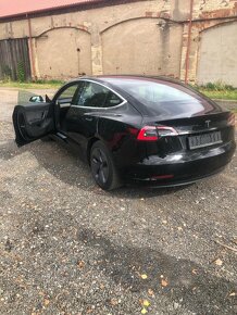 Tesla model 3  standart range plus - 5