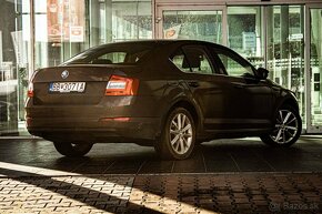 Škoda Octavia 2.0 TDI Ambition 4x4 DSG - 5