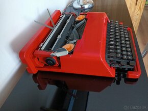 Olivetti Valentine - retro - 5