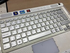 Sony VAIO i3 PCG-61713M - 5