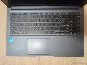 Asus Vivobook 15 - 5