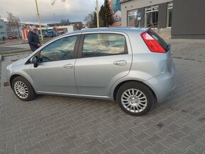 Fiat grande Punto - 5