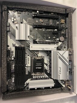 ASROCK B760 Pro RS / D4 - 5