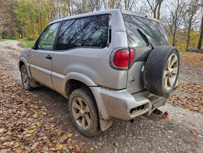 Rozpredam nissan terrano 3dv. - 5