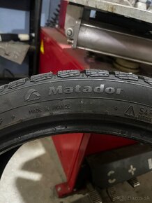 Matador 225/40 r18 zimné - 5