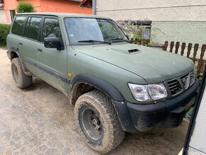 Predám Nissan Patrol y61 2.8 td - 5