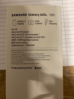 Samsung Galaxy A20e 32GB - 5