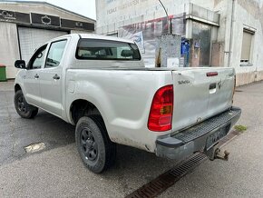 TOYOTA HILUX 2,5 DIESEL 4X4 KLÍMA - 5