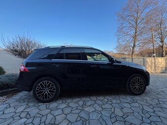 Mercedes-Benz ML 350 AMG - 5