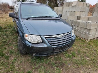 Rozpredám Chrysler Grand Voyager 2,8,2,5crd. - 5