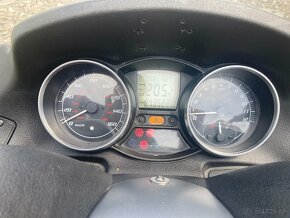 PIAGGIO MP3 250 HPE LT 2009 ,, B" vodičák - 5