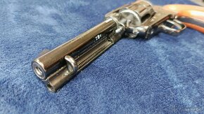 Flobert revolver CHIAPPA 1873 /4,75/ cal. 6mm - 5