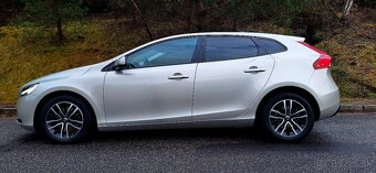 Volvo V40 - 5