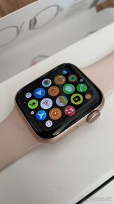 Apple Watch 4 40mm Gold Pink Sand Sport - 5