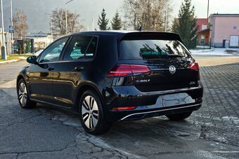 Volkswagen e-Golf - 5