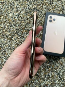 iPhone 11 pro - baterie 100% gold - 5