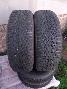 Zimne pneumatiky plus disky 195/65R15 - 5