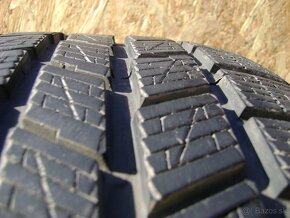 275/40 r20  zimne pneumatiky - 5