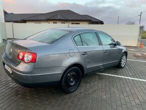 Volkswagen Passat B6 - 5