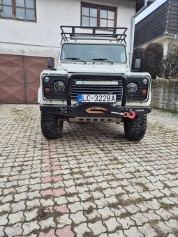 Land rover DEFENDER 90 2,5td5 90kw - 5