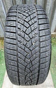 Takmer nejazdené zimné GoodYear Performance - 225/45 r17 91H - 5