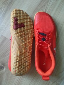 Vivobarefoot v.38 - 5