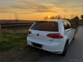 Volkswagen Golf VII Highline Full vybava - 5