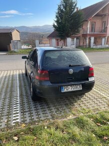 Volkswagen Golf 4 1.6 74kw - 5